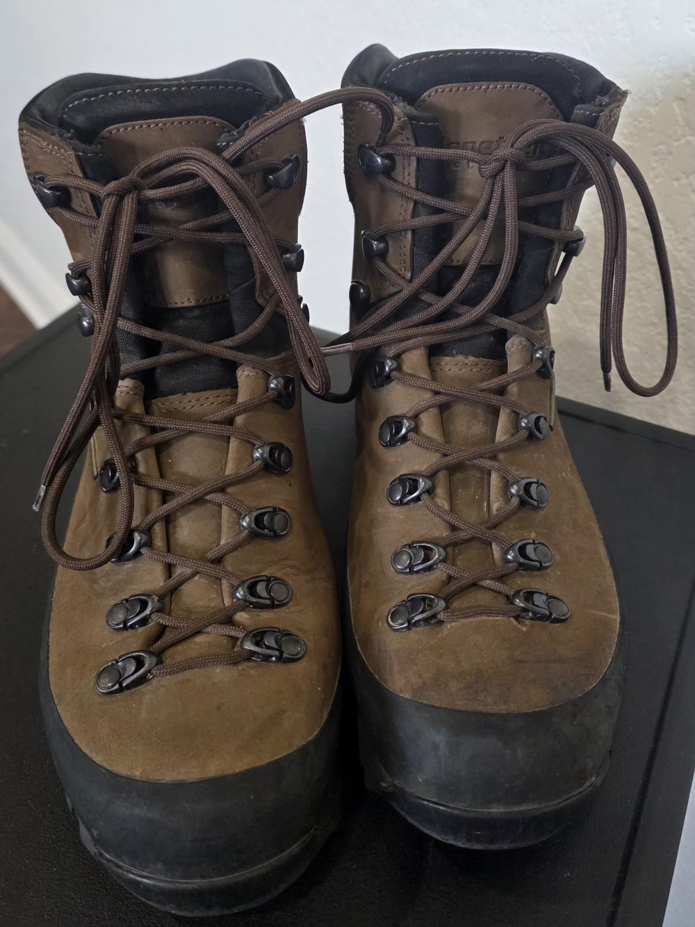 Kenetrek Hardscrabble Hiker Boots